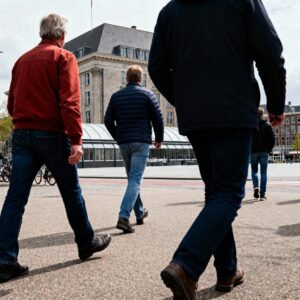 Bewoners groenoord stappen naar raad van state om grote bedrijven aan hallenweg te voorkomen