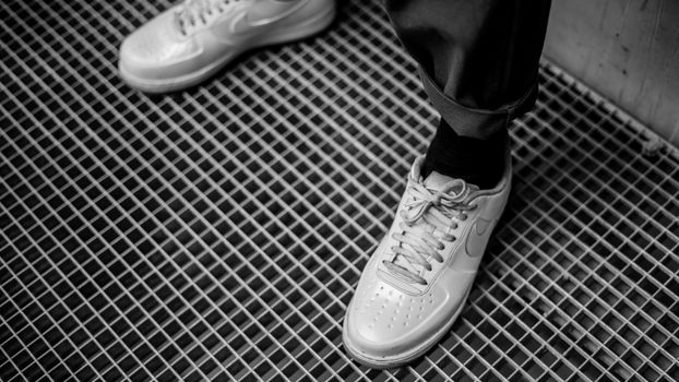 Nieuwste sneaker trend 2026 in Leiden: dit wil je straks aan je voeten