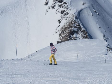 Snowboarden slopestyle mannen olympische winterspelen 2026 op een parcours met rails en grote schansen